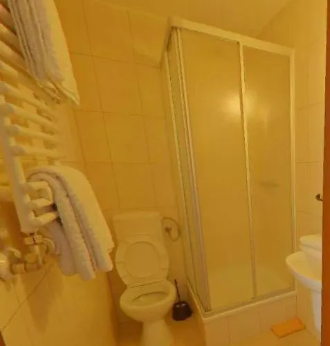 Giewont Bed & Breakfast 3*